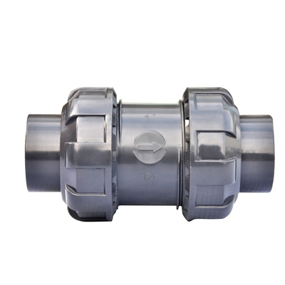 4&quot; PVC non retour valve de contrôle d'oscillation longueur standard et PP boule pour l'application de pompe de décharge