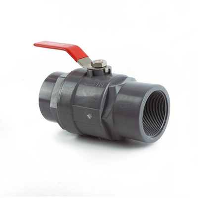 Valve à bille à deux pièces en PVC à poignée ABS standard ISO/ASTM pour et pratique à Shanghai