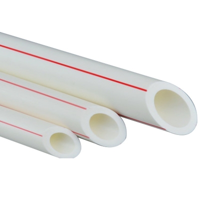 Service de moulage de tuyaux composites PPR sous pression pour tuyaux de plomberie DIN8077/8078 offert