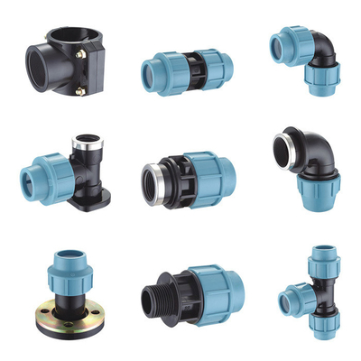 Appareils de compression en PP de 25 mm et 32 mm PN16 pour l'approvisionnement en eau dans l'agriculture